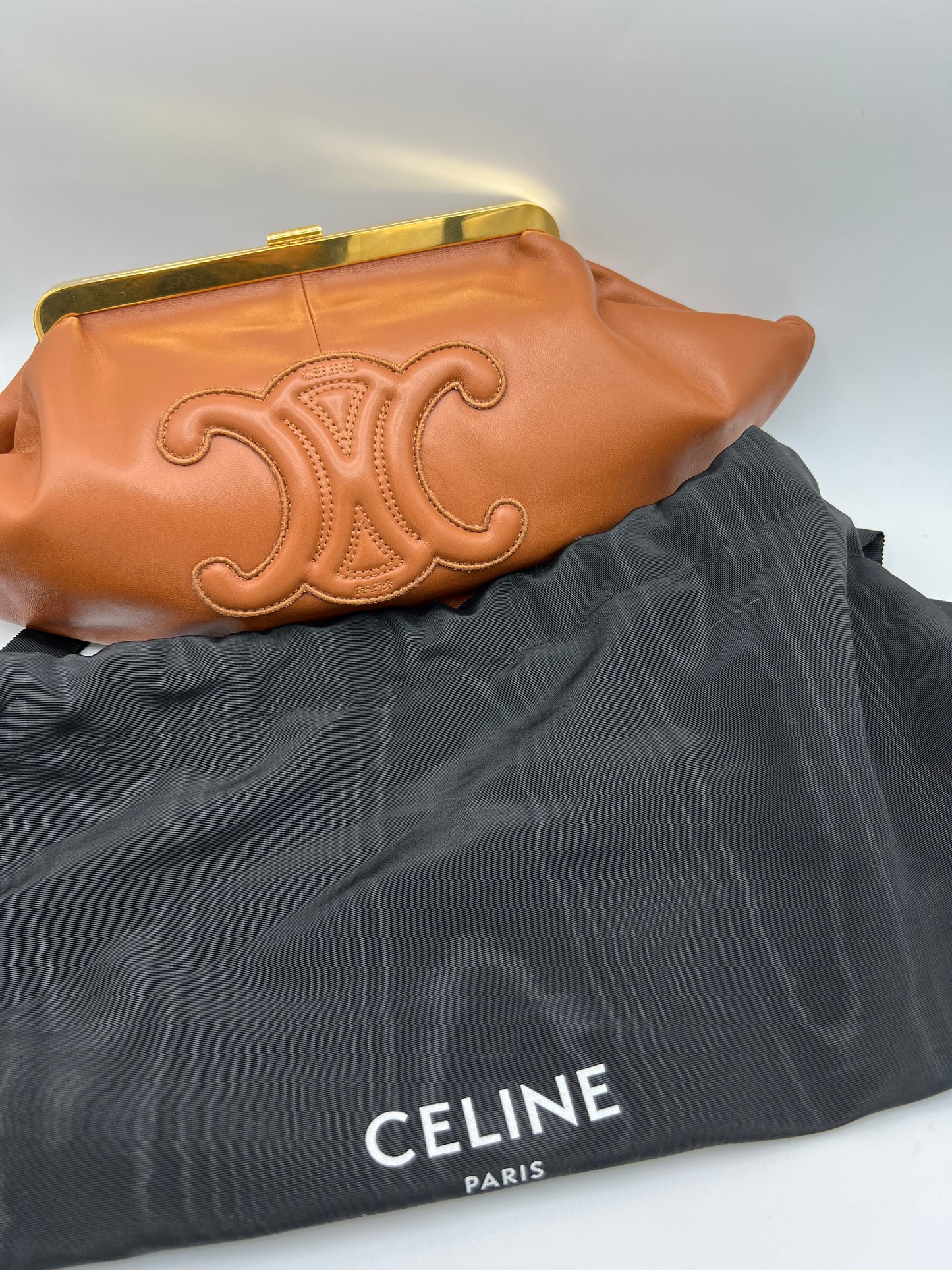 Celine Pochette