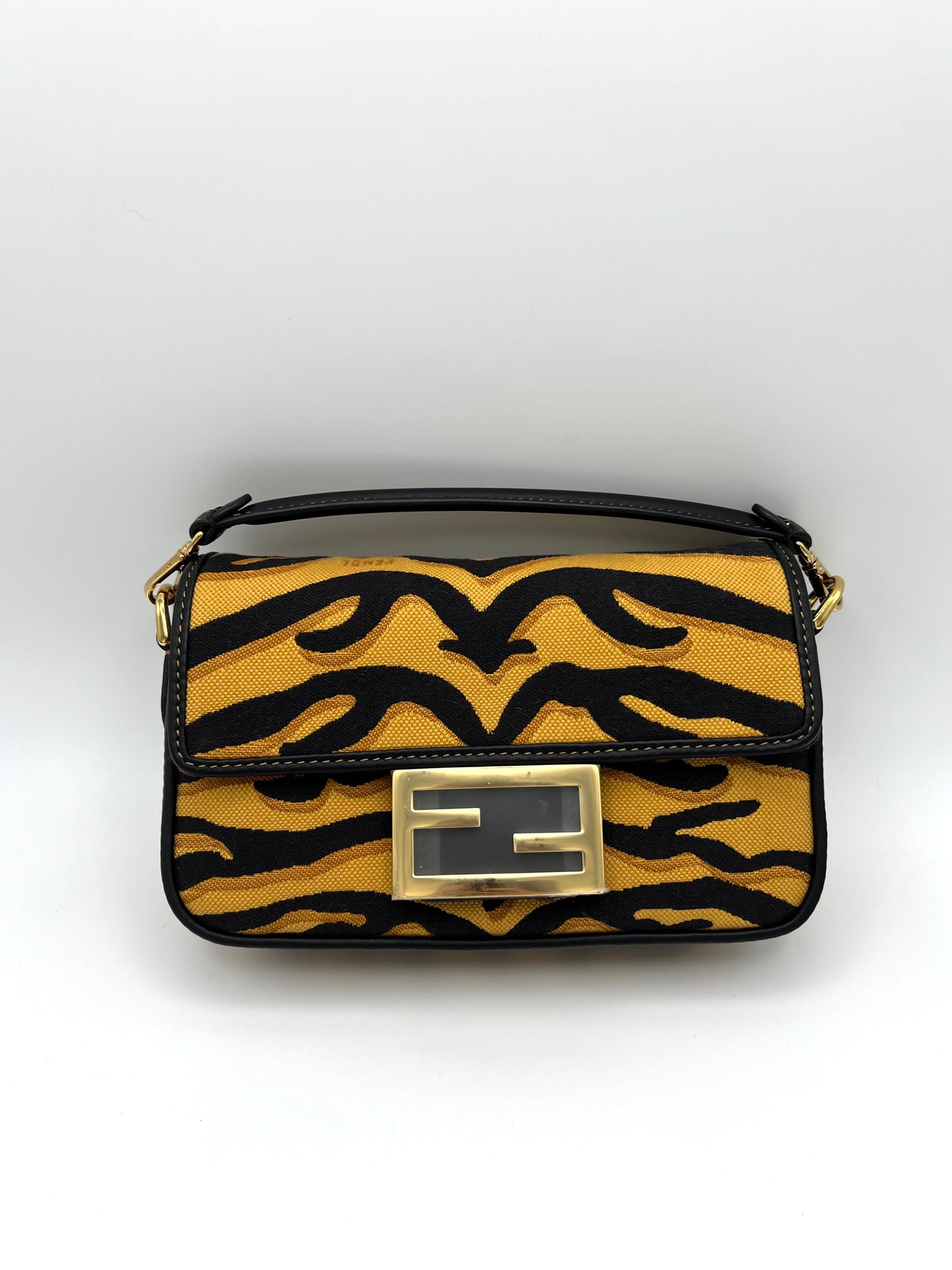 Fendi Baguette