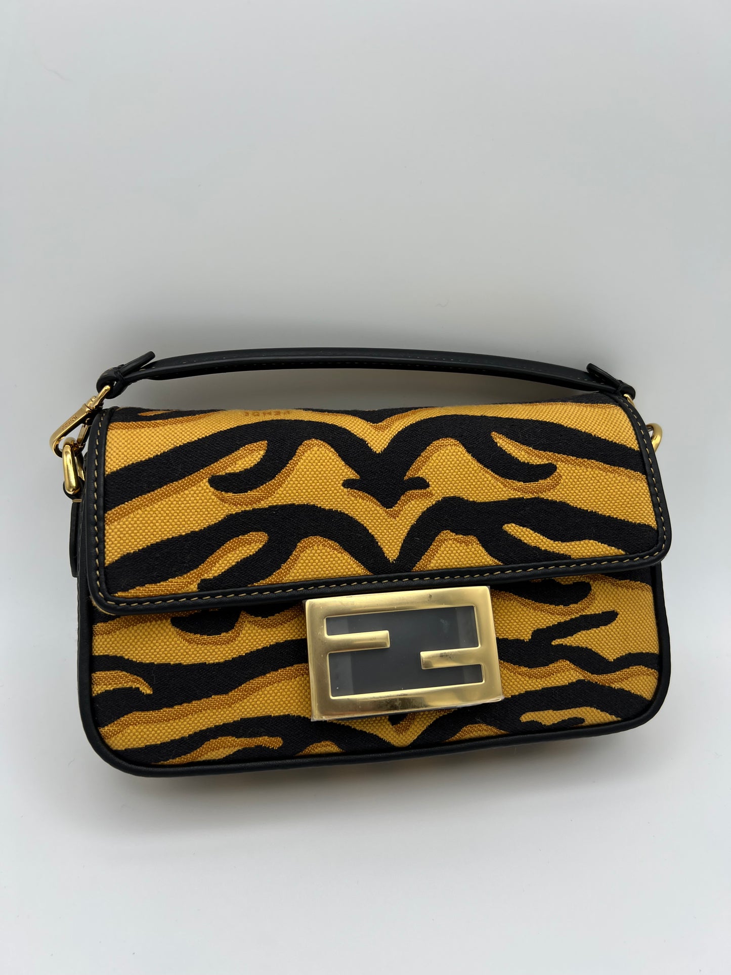 Fendi Baguette