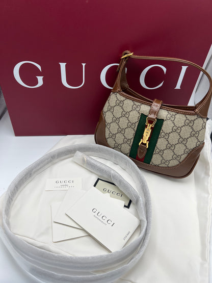 Gucci Jackie