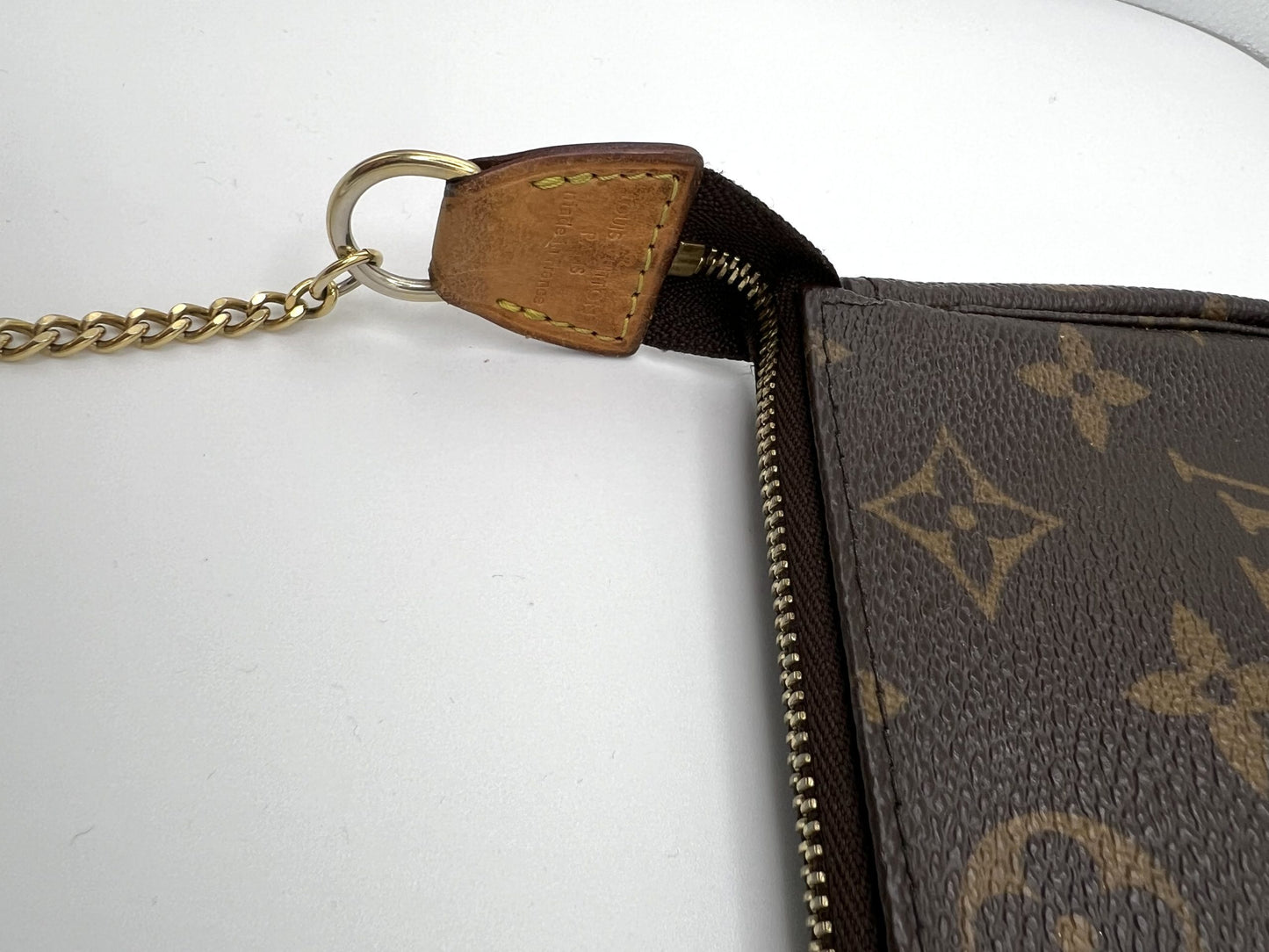 Mini pochette accessoire Louis Vuitton