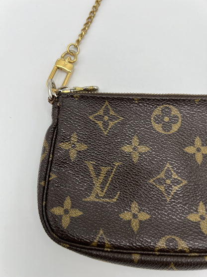 Mini pochette accessoire Louis Vuitton