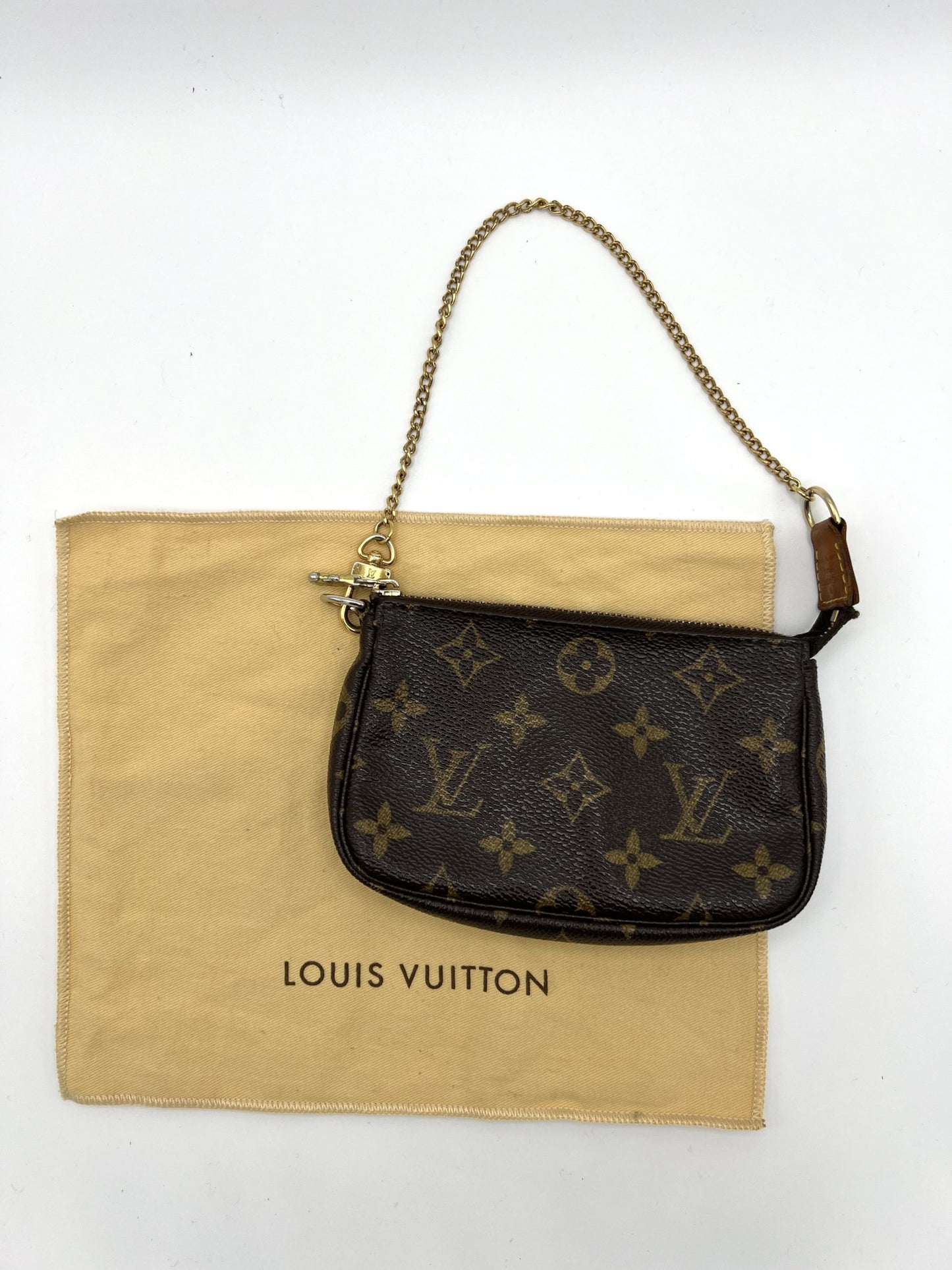 Mini pochette accessoire Louis Vuitton