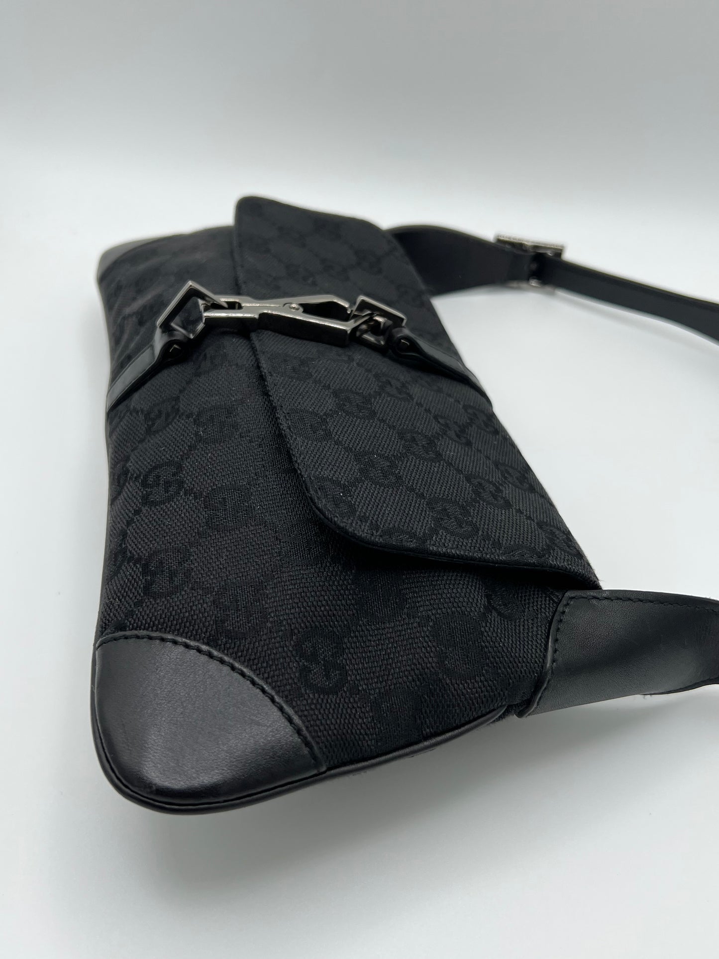 Gucci Jackie