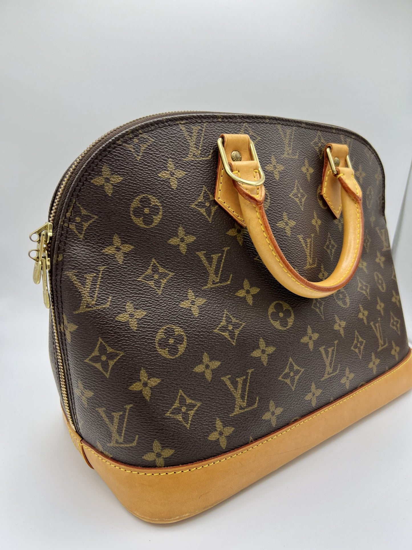 Alma Louis Vuitton