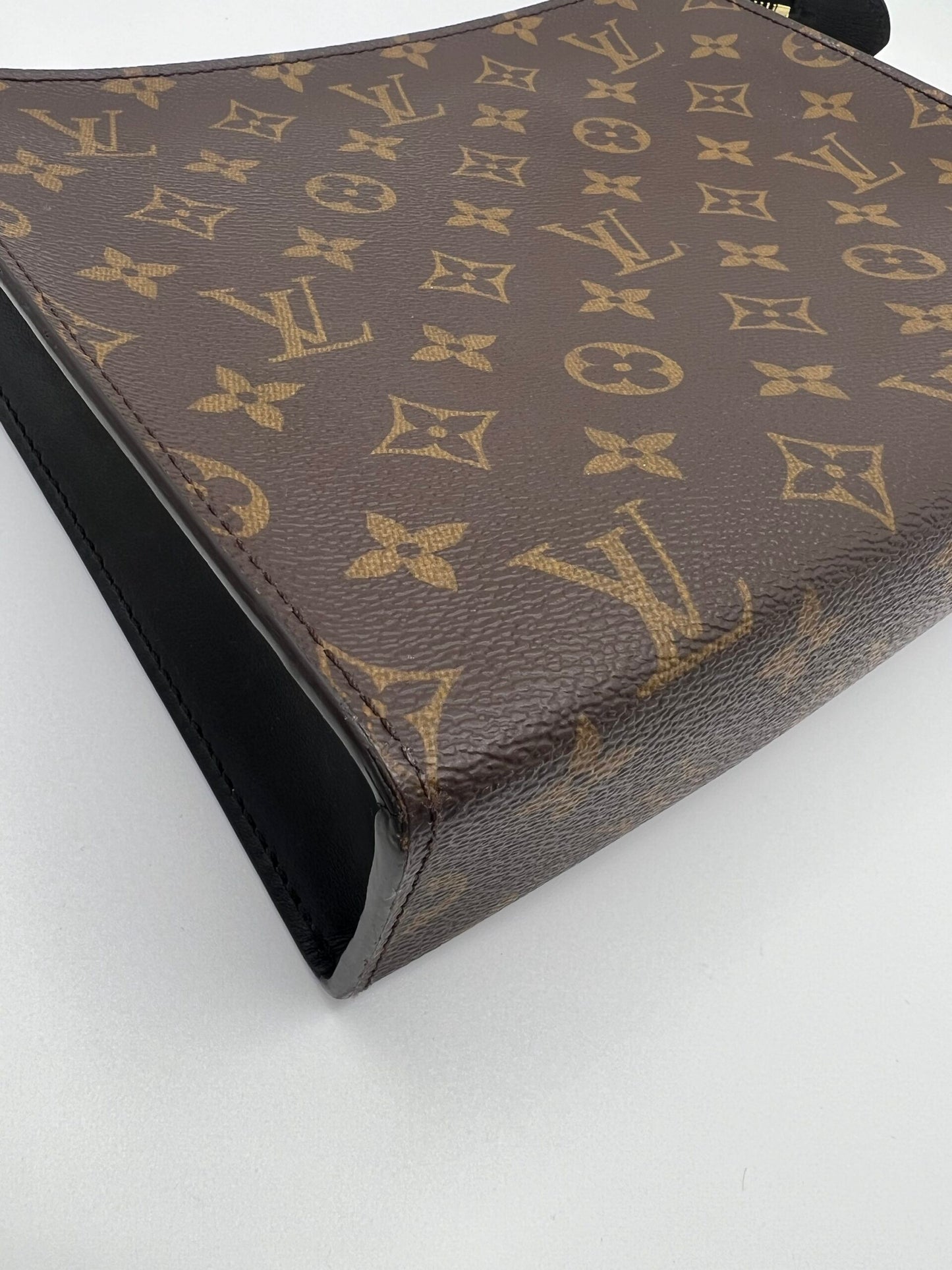 Trousse Toilette Louis Vuitton