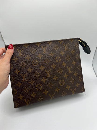 Trousse Toilette Louis Vuitton