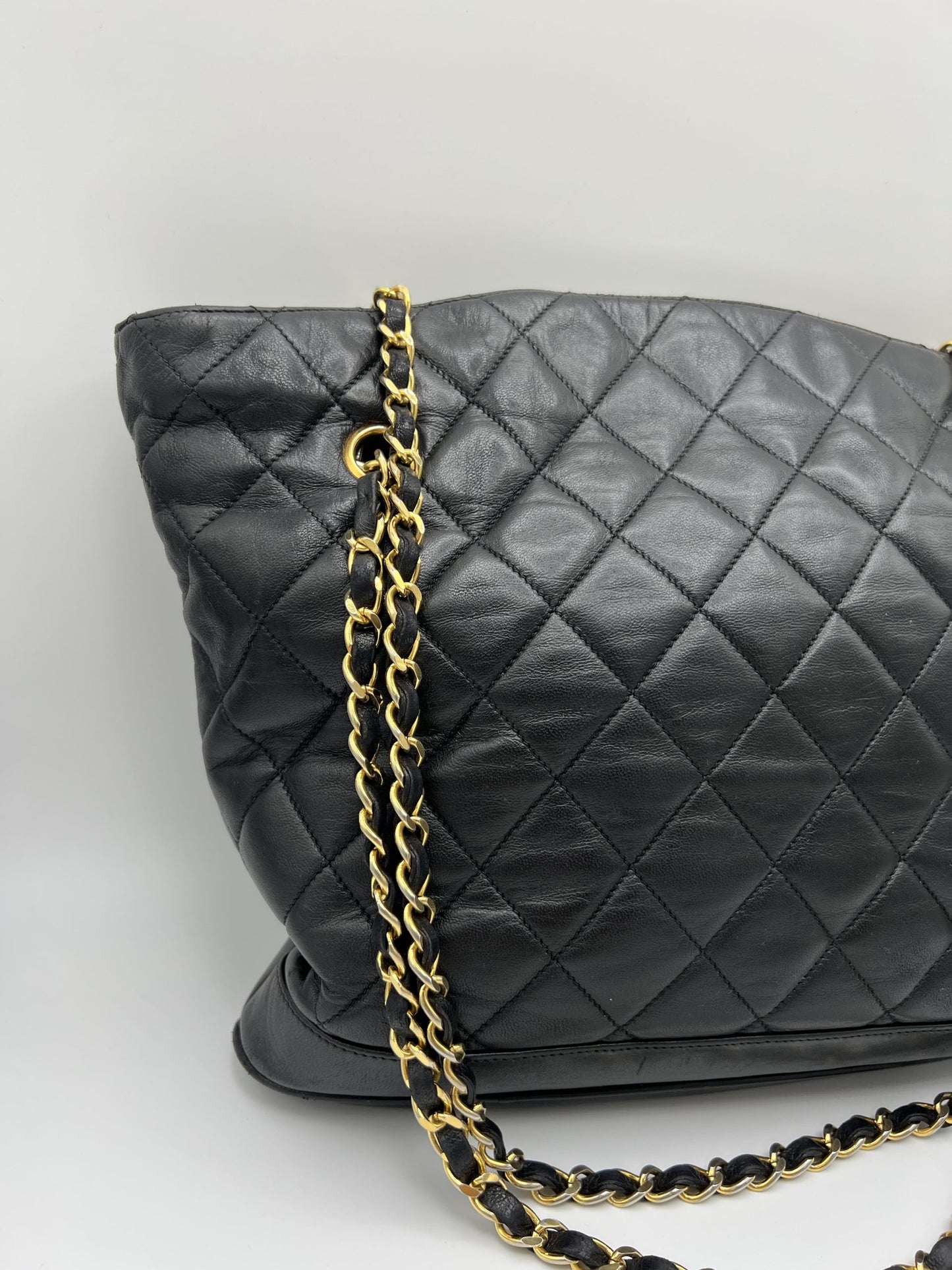 Chanel Tote Matelassé